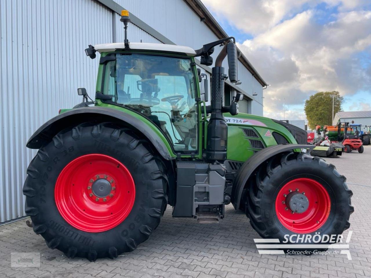 Traktor типа Fendt 724 VARIO S4 PROFI PLUS | RTK + VRC, Gebrauchtmaschine в Wildeshausen (Фотография 2)